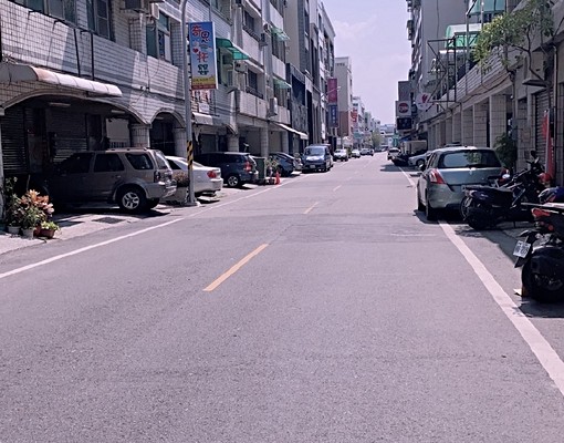 單純寧靜社區陽台溫馨大套房 - Image 15