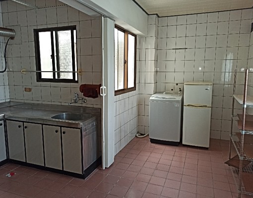 縣府特區電梯大樓優質裝潢一房一廳一衛一廚 - Image 12