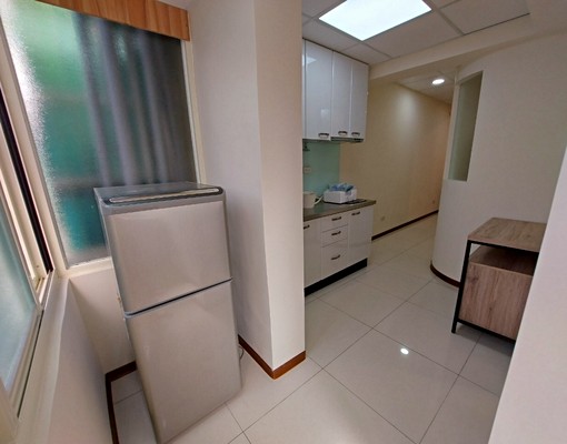 捷運徐匯全新家具裝潢採光通風兩房 - Image 6