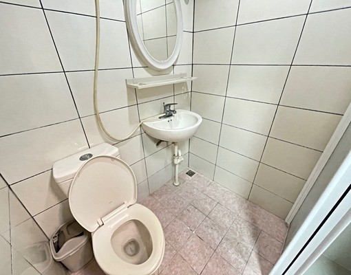 獨立陽台套房近中壢後車站 - Image 4