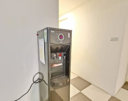頂溪*樂華❤一樓溫馨雅房❤可租補❤飲水機 - Image 9