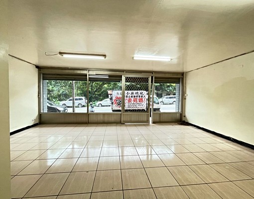 安康路新加坡面寬樓中樓大一樓 - Image 6