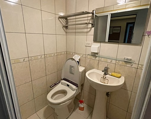 出租近A21套房獨立陽台 - Image 6