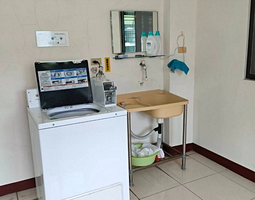 農十六公園4樓優質雅房.免服務費 - Image 6