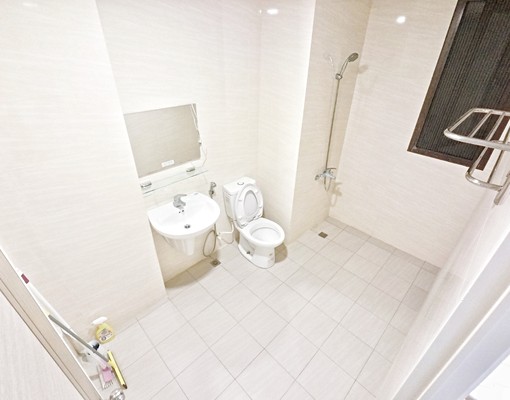 高採光♥系統櫃★陽台獨洗♥大空間★電梯 - Image 9