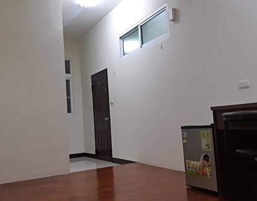 楠梓4C可報稅電梯套房近土庫高科📞愛窩 - Image 5