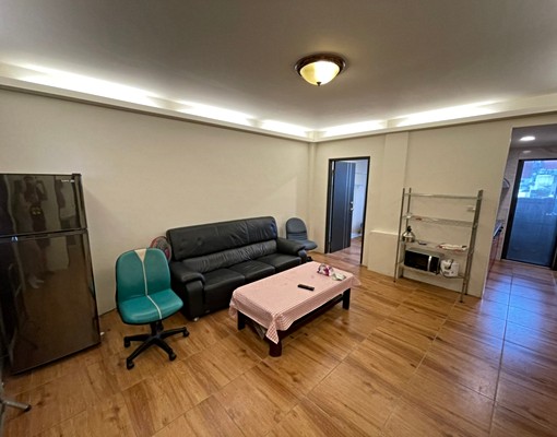 精緻、高CP值4房!近興安路一點利、捷運四維國小站 - Image 1