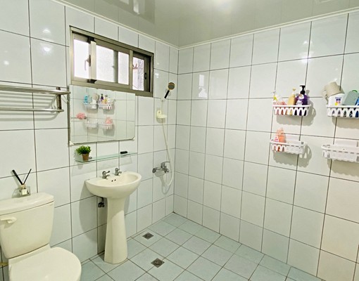 女性專屬優質雅房/正宜蘭市中心/全新裝修 - Image 8