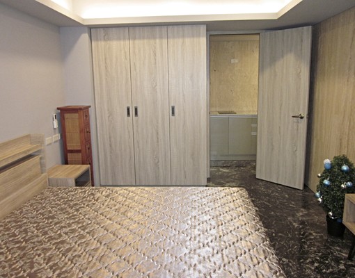 市中心商務二房/傢俱家電全/仲介楊先生 - Image 8