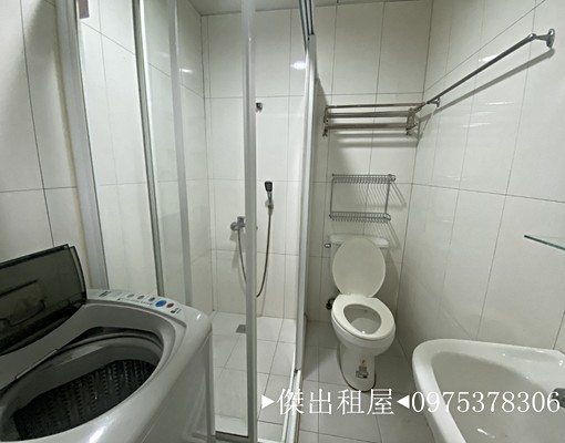 【傑出租屋】近夜市套房低樓層,獨洗!! - Image 2