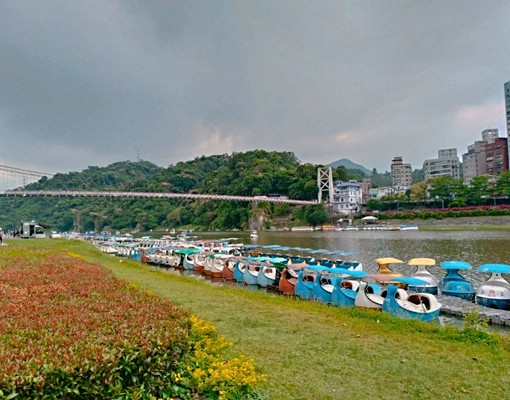 兩人同住近捷運區公所站2樓大空間有客廳、陽台、更衣室 - Image 6