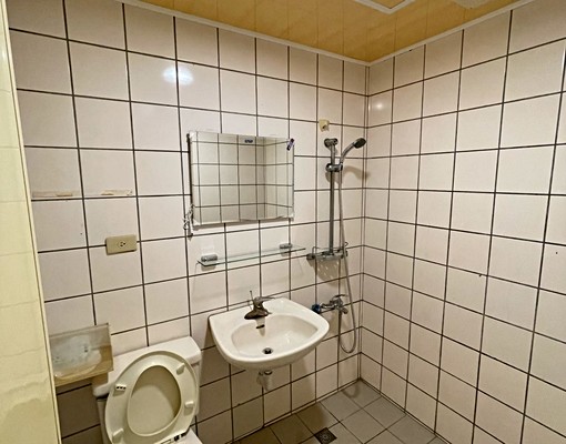 電梯大樓,金色美邸社區 - Image 3