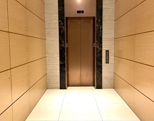 長榮路佳瑪5分室內坡平24h保全大車位 - Image 3