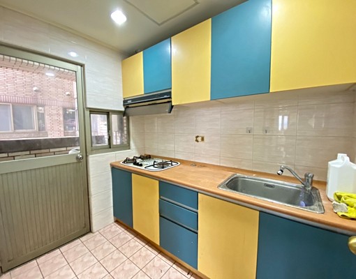 太子國際村漂亮大兩房~~高樓層(秒殺件快來約看房) - Image 4