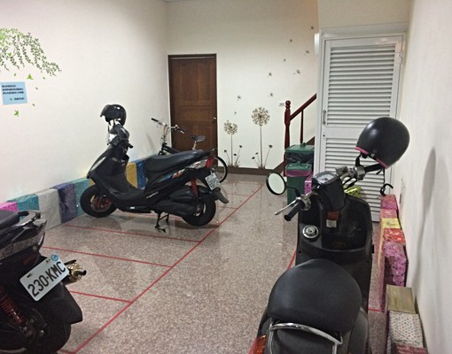 建工商圈精緻陽台套房 - Image 6