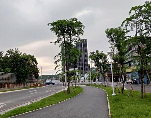近火車站/後驛商圈~全棟翻新.精美套房 - Image 8