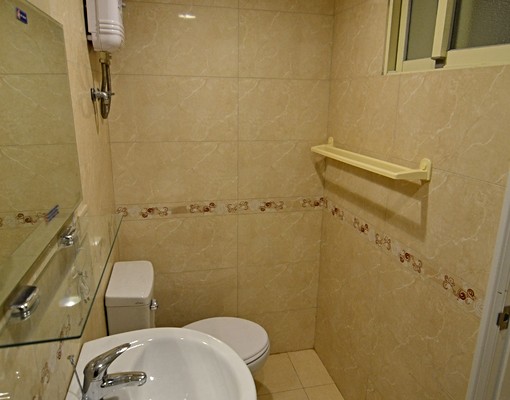 獨立陽台*巷內安靜居*廚房*採光通風*獨立洗 - Image 5