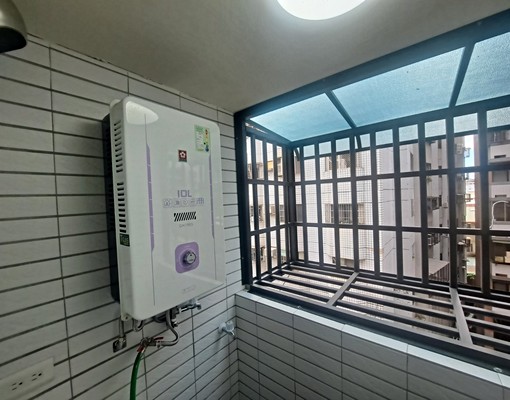 社宅免仲介費~新裝修電梯兩房~可租補 - Image 11