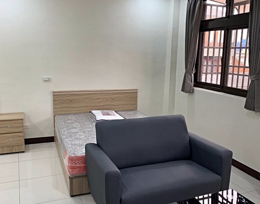 內壢忠孝路很新獨立洗衣機景觀套房岀租 - Image 1