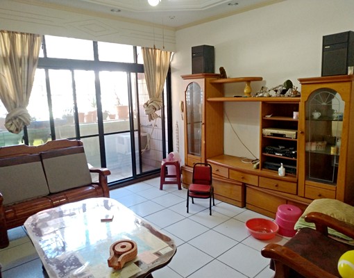 茄苳國小~~透天1-4樓 - Image 1