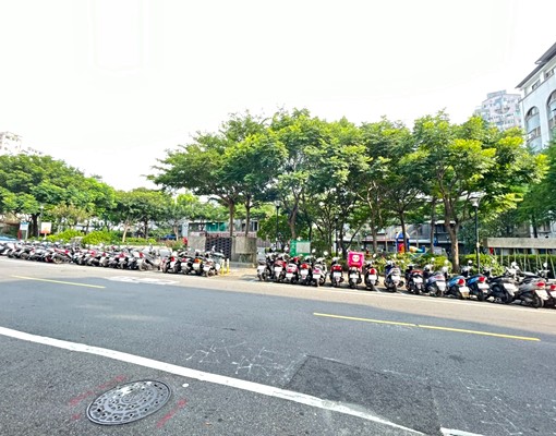 竹圍捷運民生路全新完工超精美華夏套房 - Image 4