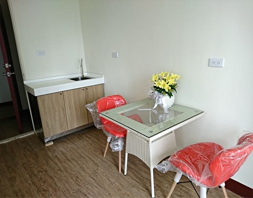 巴洛克裝潢，捷運旁2個陽台一房一廳 - 591租屋網 - Image 1