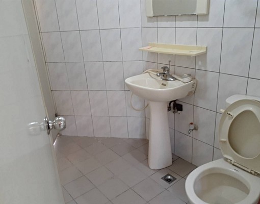 ★近彰濱★可租屋補助★一只皮箱馬上入住★ - Image 12
