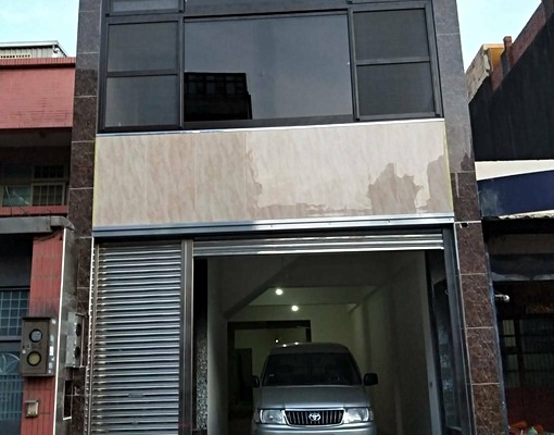 草漯市區大觀路透天二樓出租 - Image 1