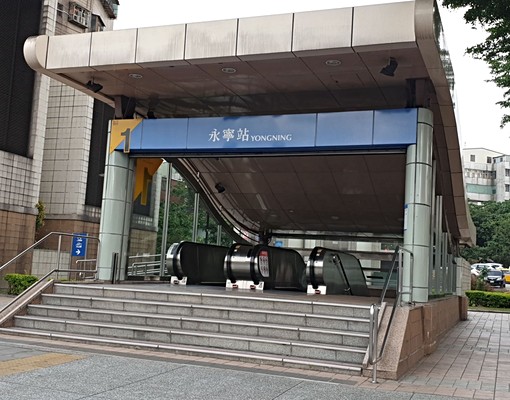 親民價格🦕中央路三段~附陽臺🦕東南朝向 - Image 6