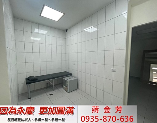 碑頭近交流道全新整理透天出租 - Image 7