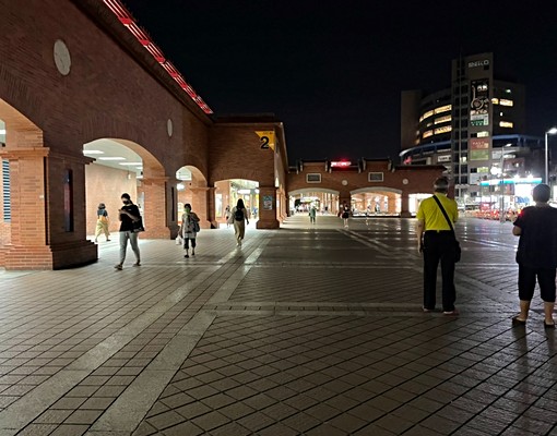 屋主自租/捷運旁2房+車位附新傢具、電器 - Image 3