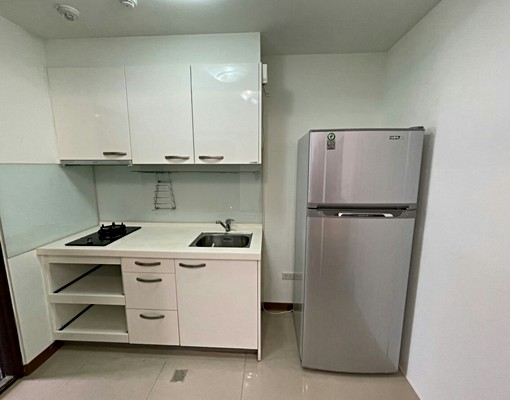 精美大套房有廚房近精密園區工業區屋主自租 - Image 3