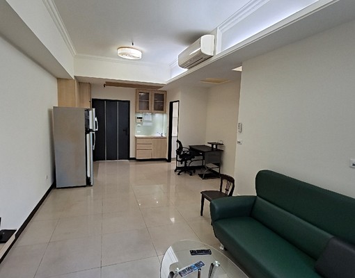 社宅-東區-秀泰影城兩房+平面車位 - Image 1