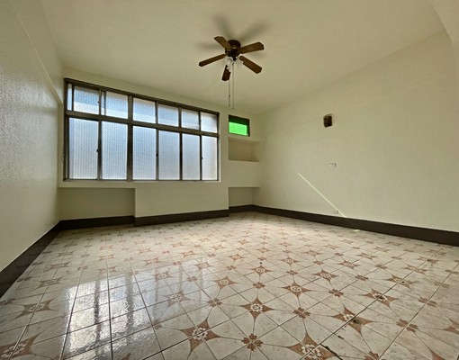 延平市場超大雅房~優質客戶四樓整層兩大房優惠~ - Image 8