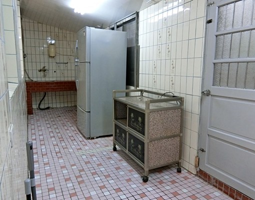 近省道漂亮大面寬透天 - Image 6