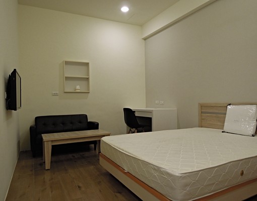 簡約,北歐美學套房–近火車站 - Image 4