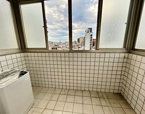高樓景觀邊間採光好，全新裝潢 - Image 6