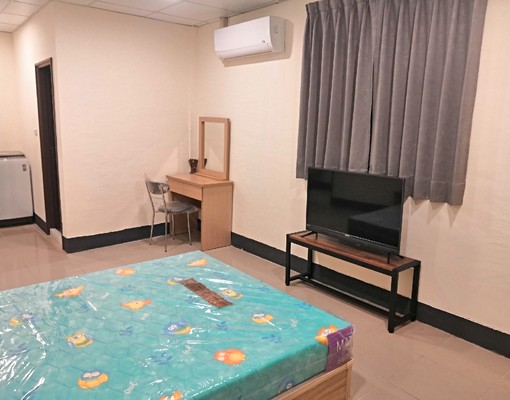 沒漲價的全新套房喔！生活機能便利近火車站 - Image 1