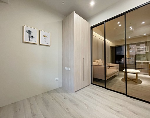 麗晶天際建工商圈精美裝潢*平車另計 - Image 3