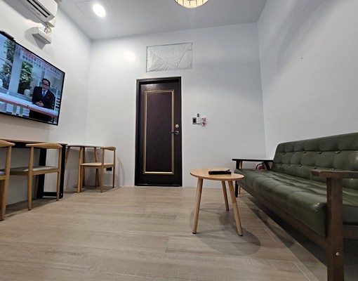 【★免仲介費★】家樂福中興商圈【2房小豪宅】【50吋電視】 - Image 5