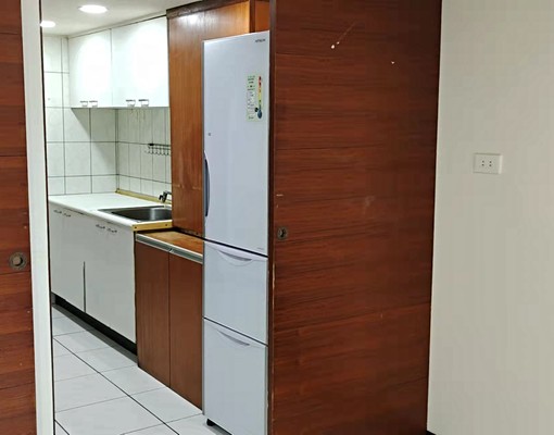 汐止中興福德百貨商圈樓中樓視野房屋主自租可入戶籍申請補助 - Image 15