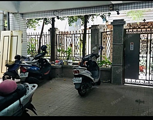垂楊路電梯大樓套房不用追垃圾車 - Image 4