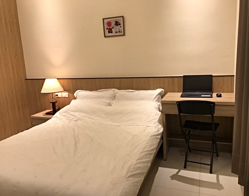 市中心，全新完工電梯飯店式套房 - Image 2