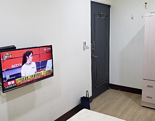 商務套房設備，二樓出入方便，機車太好停 - Image 4