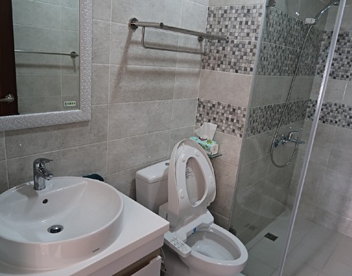 屋主直租，安南區高樓層兩房+平車(含管理費) - Image 6