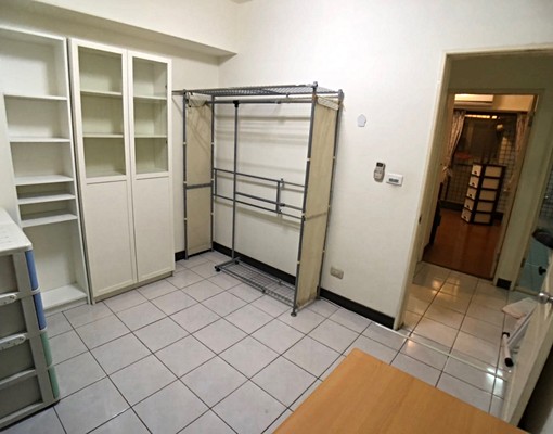 中國醫~正3房~可寵~採光佳~含車位 - Image 5