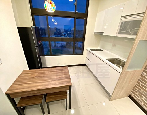 嶺東精科全新裝潢24h管員高樓景觀房可租補 - Image 13