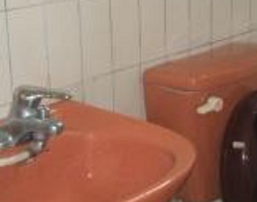 水泥隔間採光佳月4500元包水電瓦斯網路租金補貼可 - Image 6