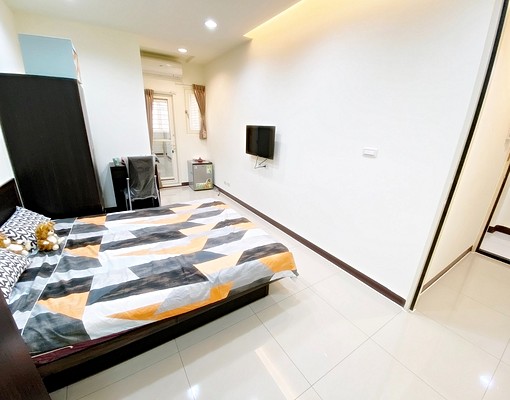 小洪精選-稀有可貓咪💜陽台獨洗💜可租補💜衛浴開窗 - Image 4