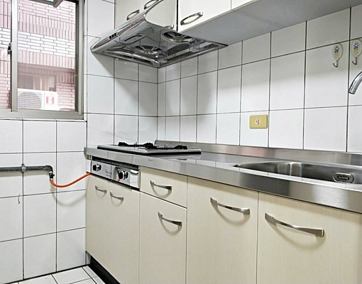 中和景平路電梯美廈/10月初開始看屋/歡迎來電預約 - Image 8